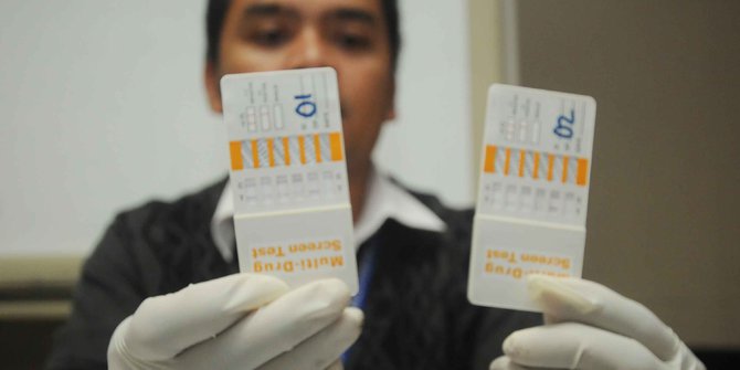 Minimalisir penggunaan narkoba, Propam Polda Riau tes urine
